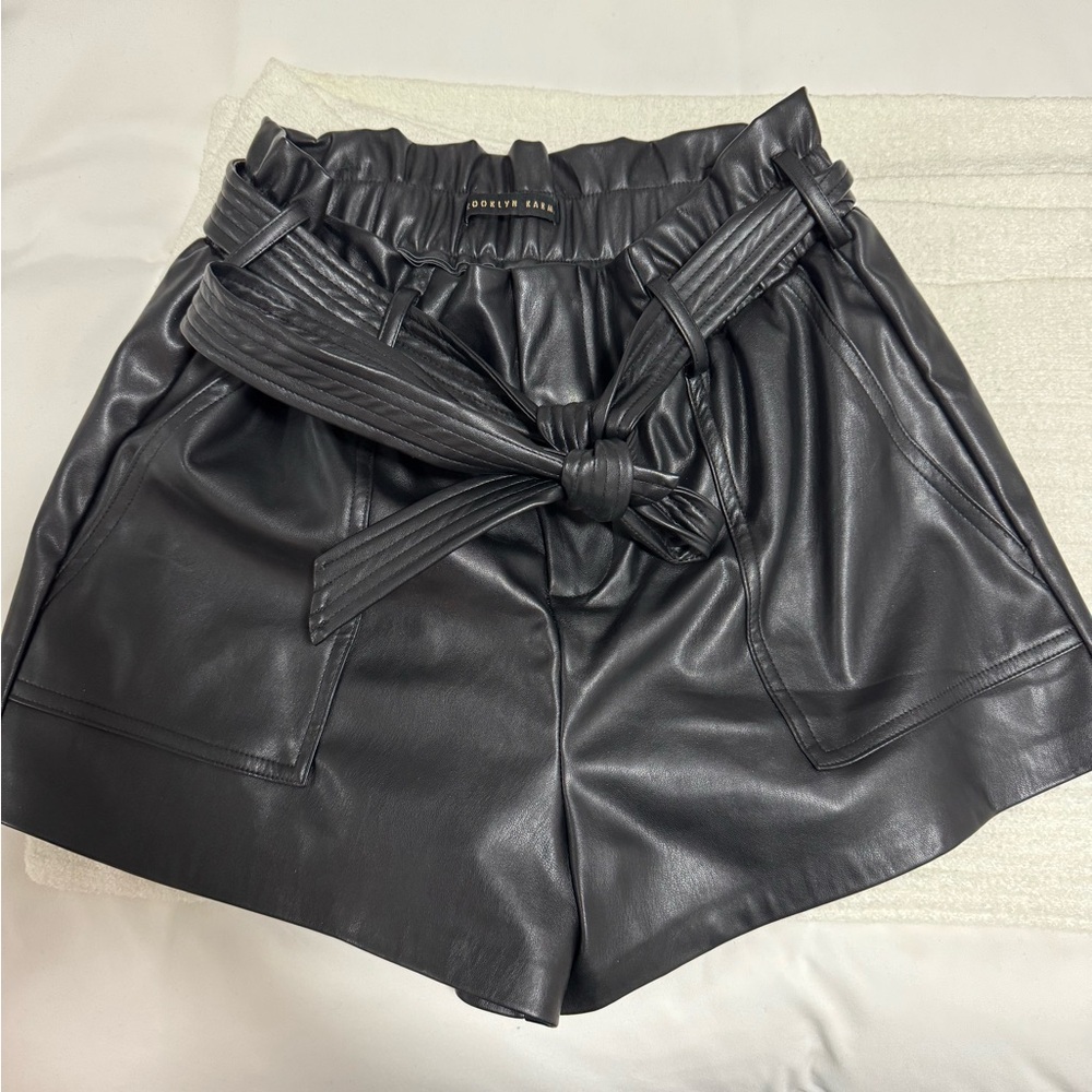 Faux leather shorts with belt #leathershorts #y2k